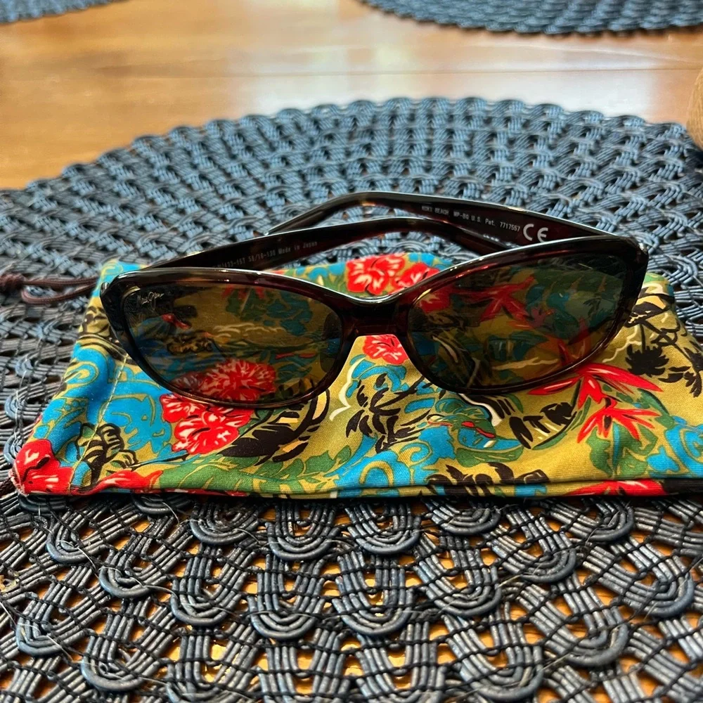 Maui Jim Kiki Beach Sunglasses - Picture 1 of 6